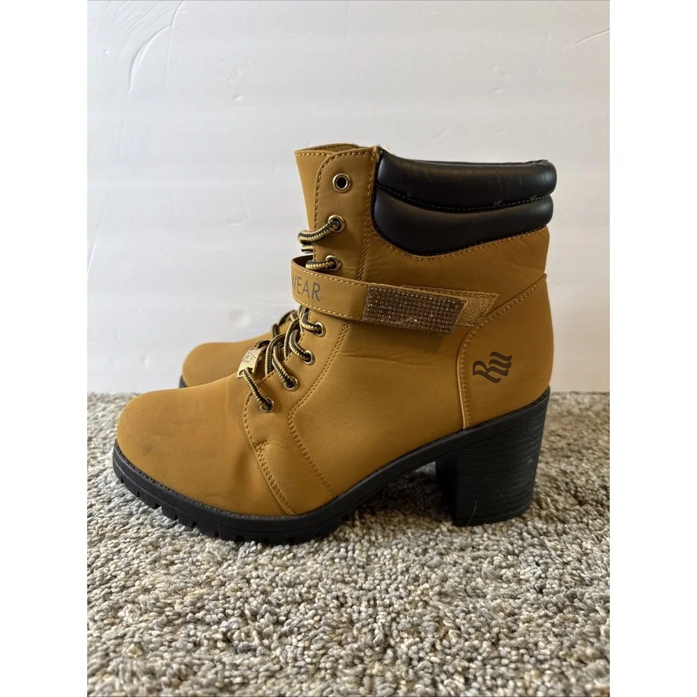 ROCAWEAR GOLD LOGO & RHINESTONES‎ ANKLE BOOTS SANDSTONE LADIES SIZE 11
